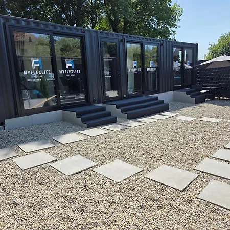 Myflexlife Panorama Suite Mit Klimaanlage Und Garten * Bayreuth